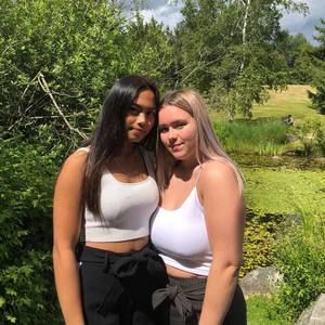 Meet your Posher, Marie